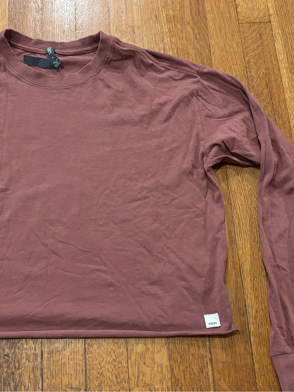 Vuori Long Sleeve Coast Tee Dusk - Picture 3 of 9